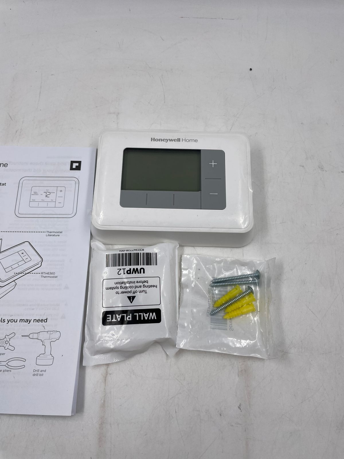 Termostato programable Honeywell Home RTH6360.(USADO)