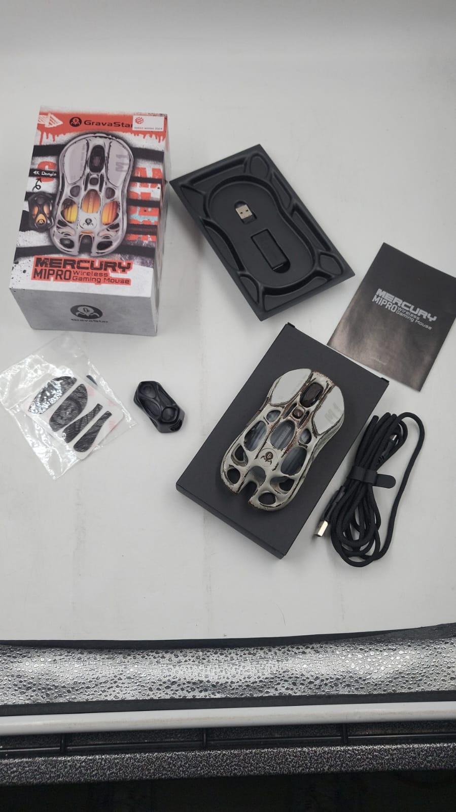 Mouse inalámbrico para juegos GravaStar Mercury M1Pro