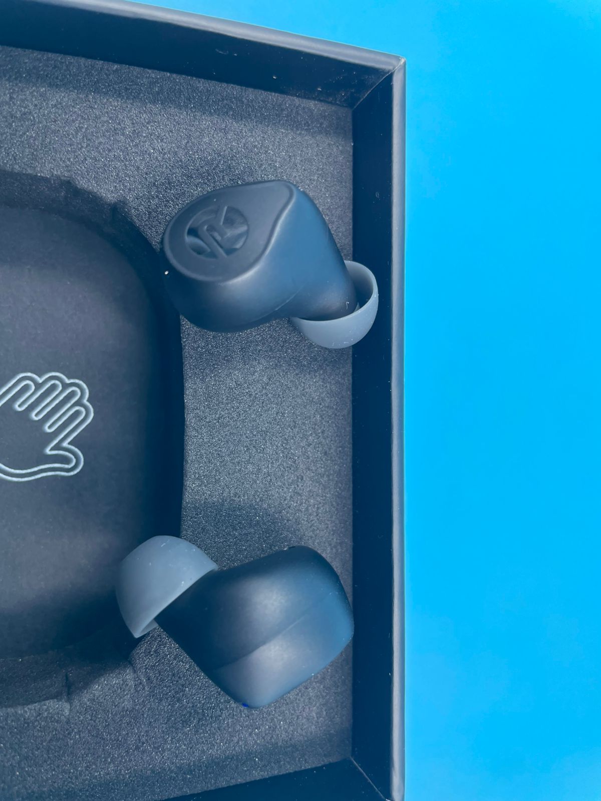 Auriculares Raycon de uso diario carga inalámbrica.(USADOS)