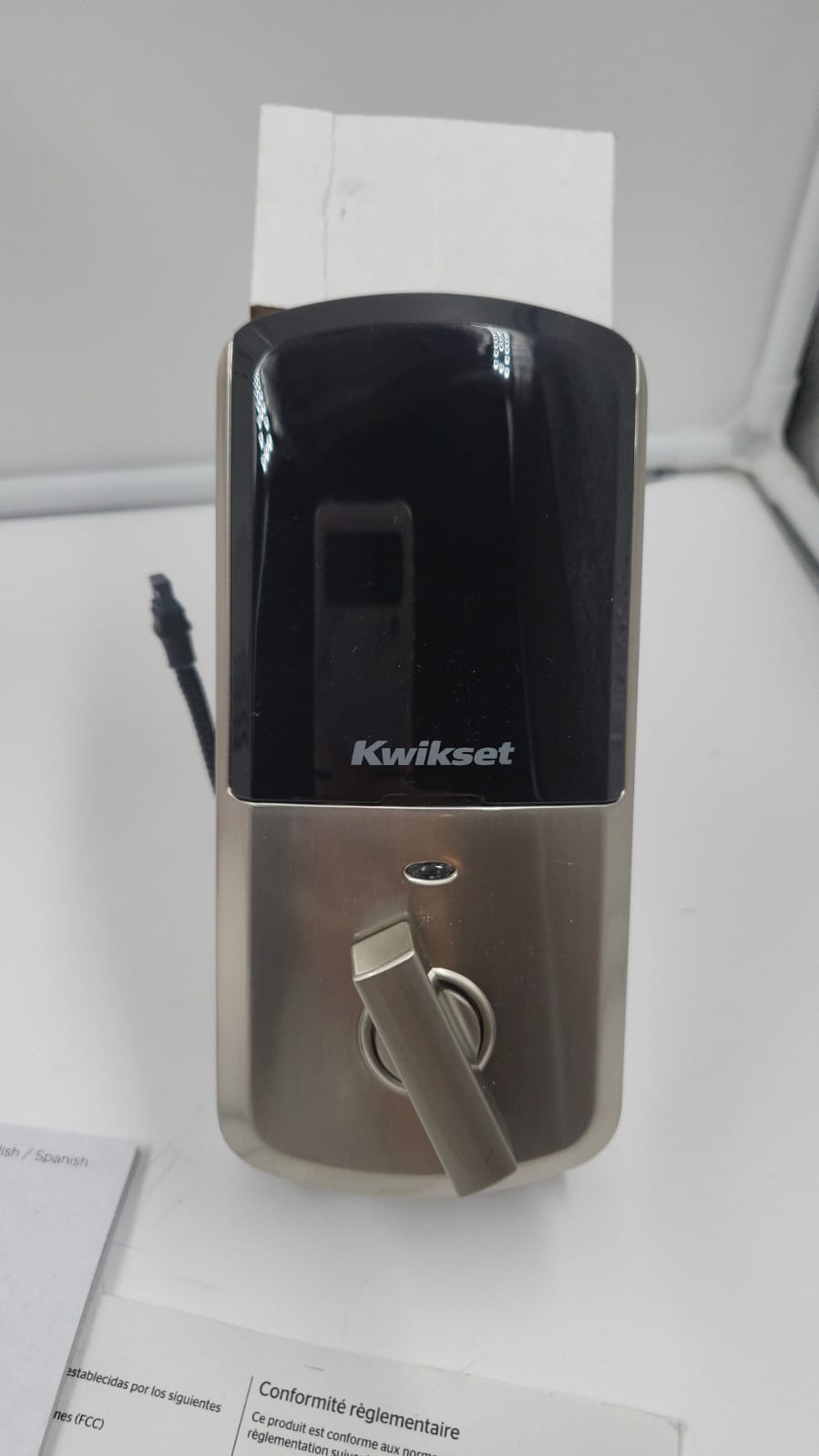 Cerradura inteligente con Teclado, Bluetooth Kwikset Aura (USADO)