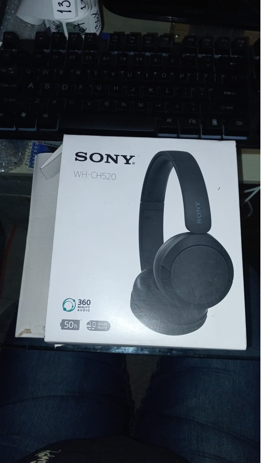 Sony Audífonos inalámbricos on-Ear, 50 Horas de duración de batería.