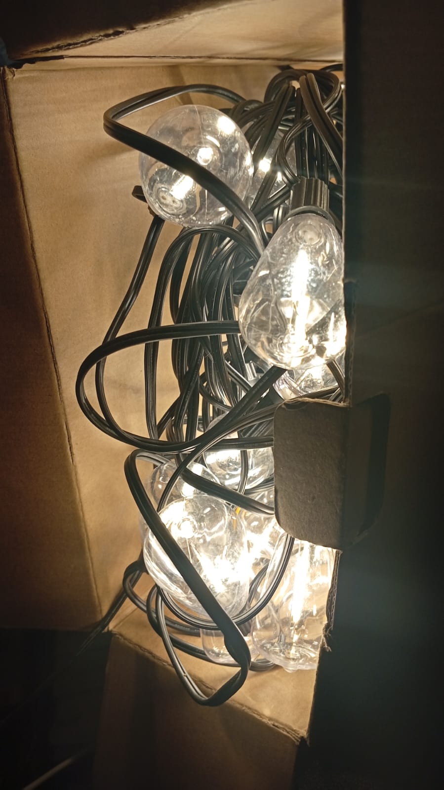 Guirnalda de luces LED para exteriores, Brightever, 100FT, imperm.