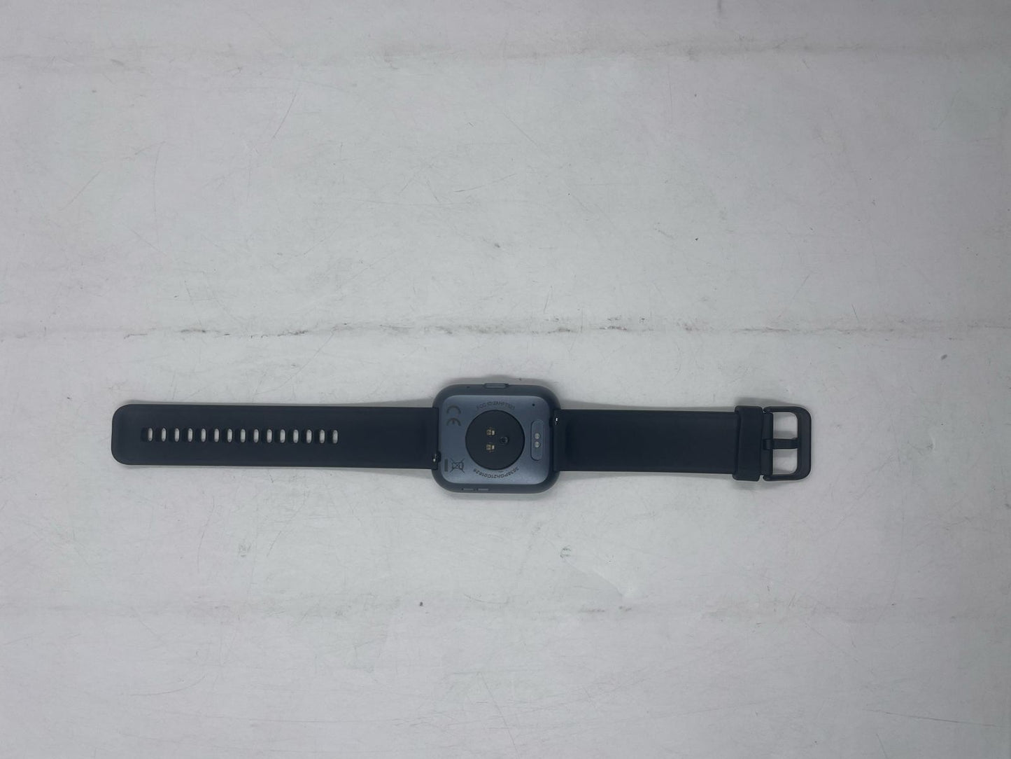 Reloj inteligente , Alexa integrado, rastreador de fitness con 60 modos deportivos. (USADO)