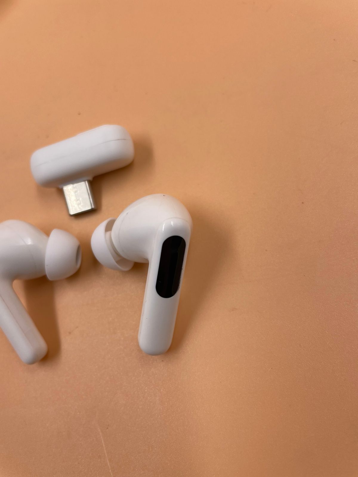 Auriculares inalámbricos para juegos RYR NEO 100.(USADOS)