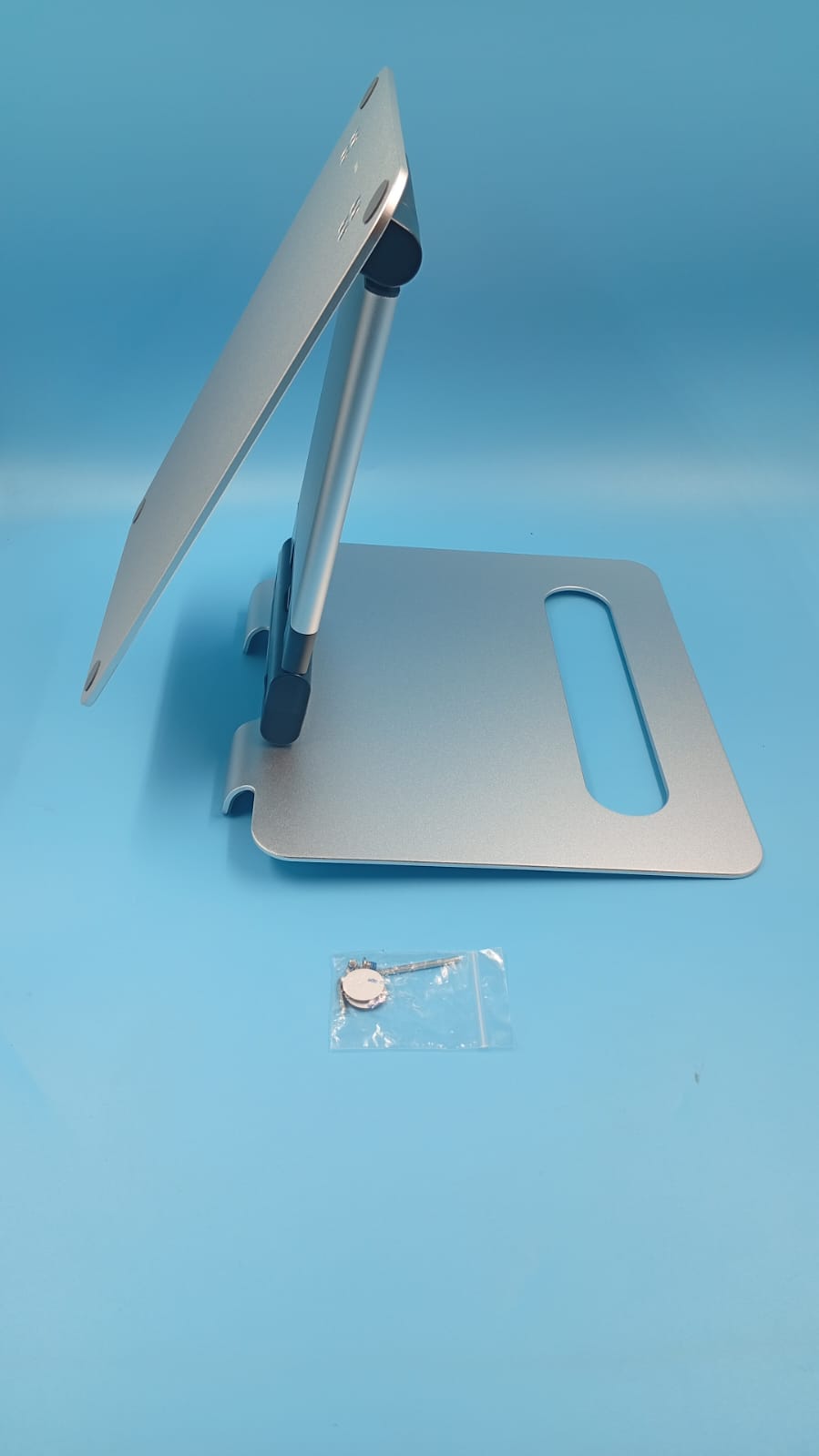 Soporte para computadora portátil, altura ajustable, 11 a 17".