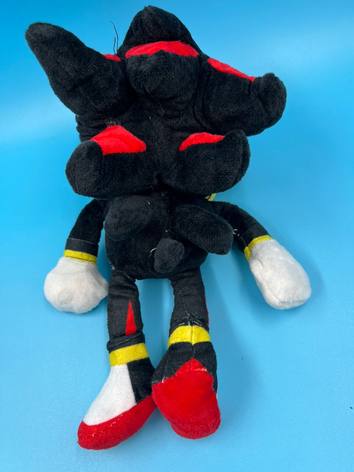 Peluche de Shadow 26cmx11cm Sonic negro juguete