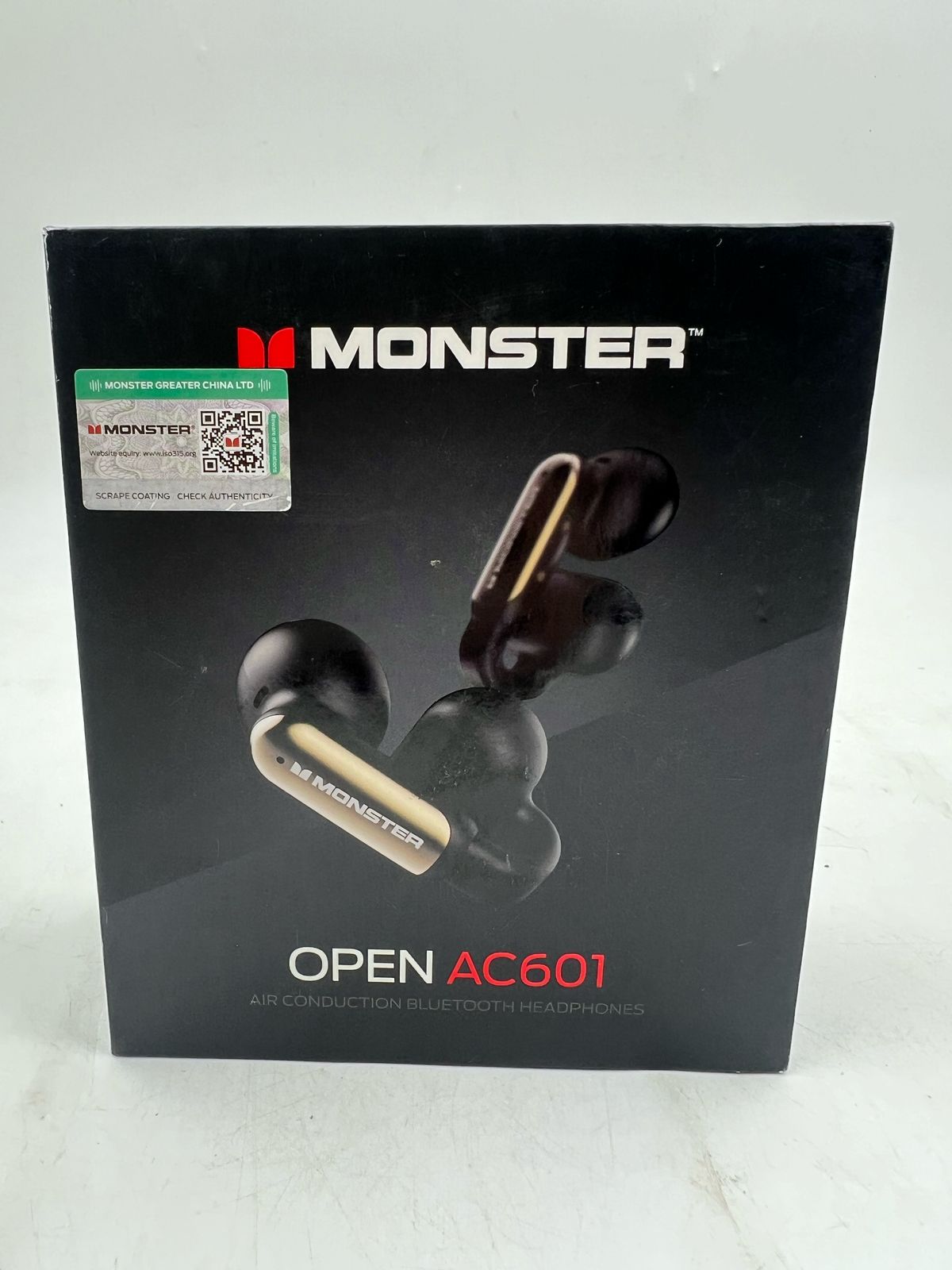 Auriculares inalámbricos Monster AC601 con clip