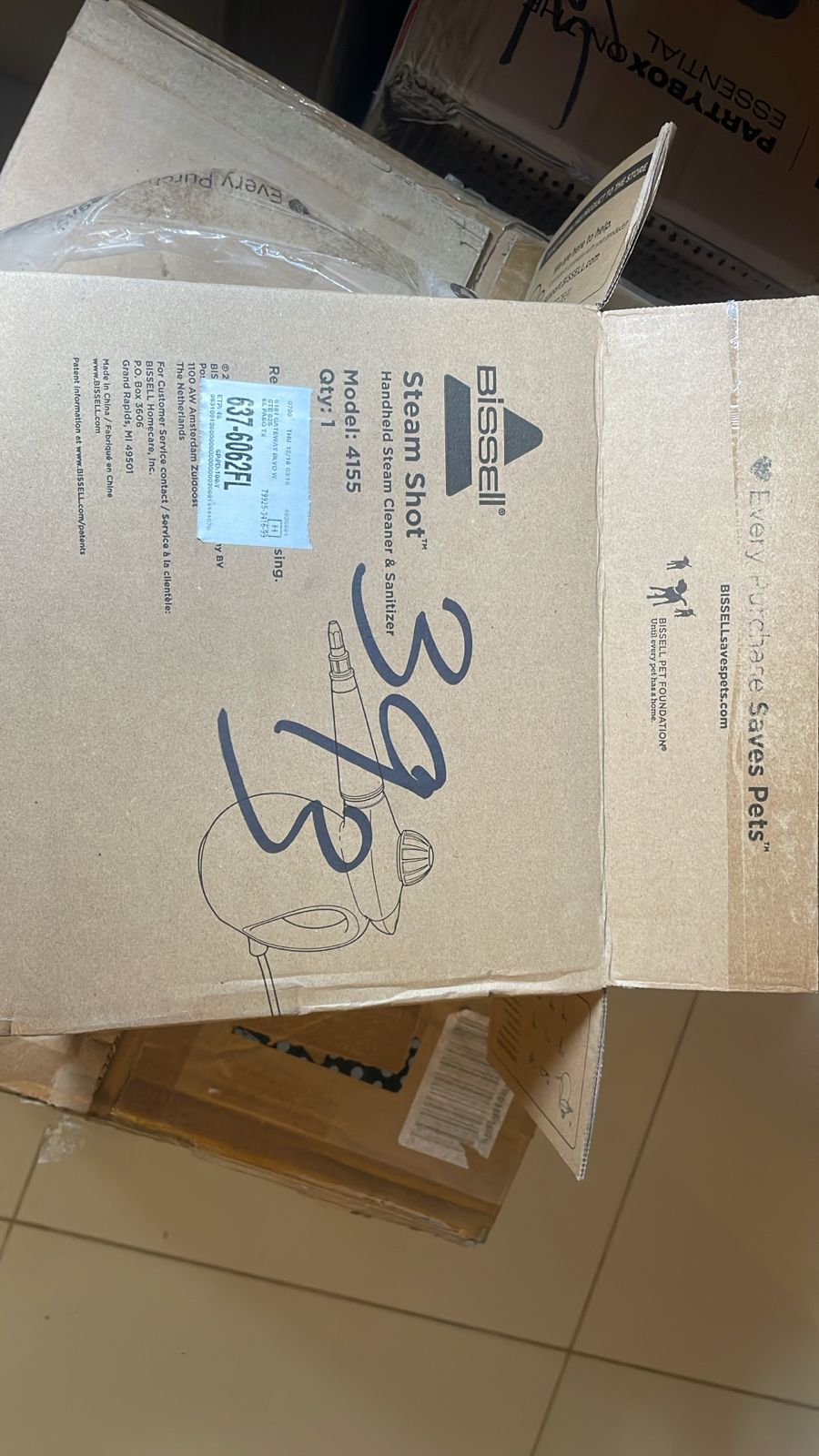 Limpiador y desinfectante de vapor portátil BISSELL.