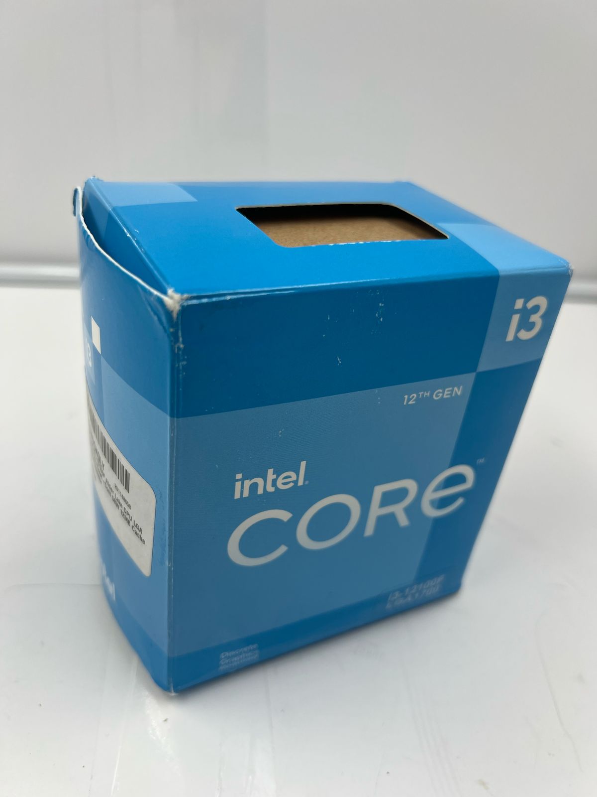 Procesador de escritorio Intel Core i3-12100F (USADO)