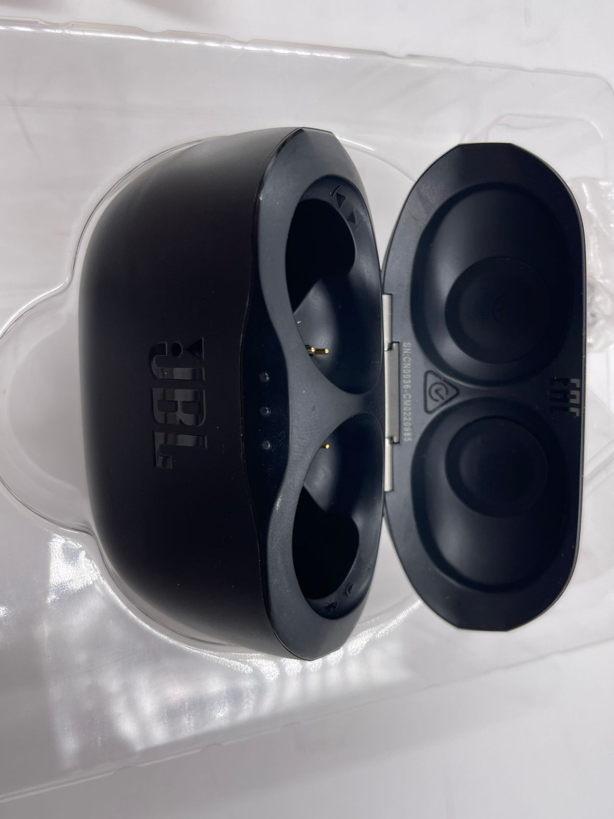 Auriculares inalámbricos verdaderos JBL,TUNE 125.(USADOS)