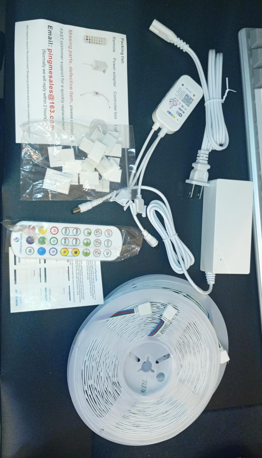 Tira de luces 10 mts. LED, RGB con control remoto, kit completo.