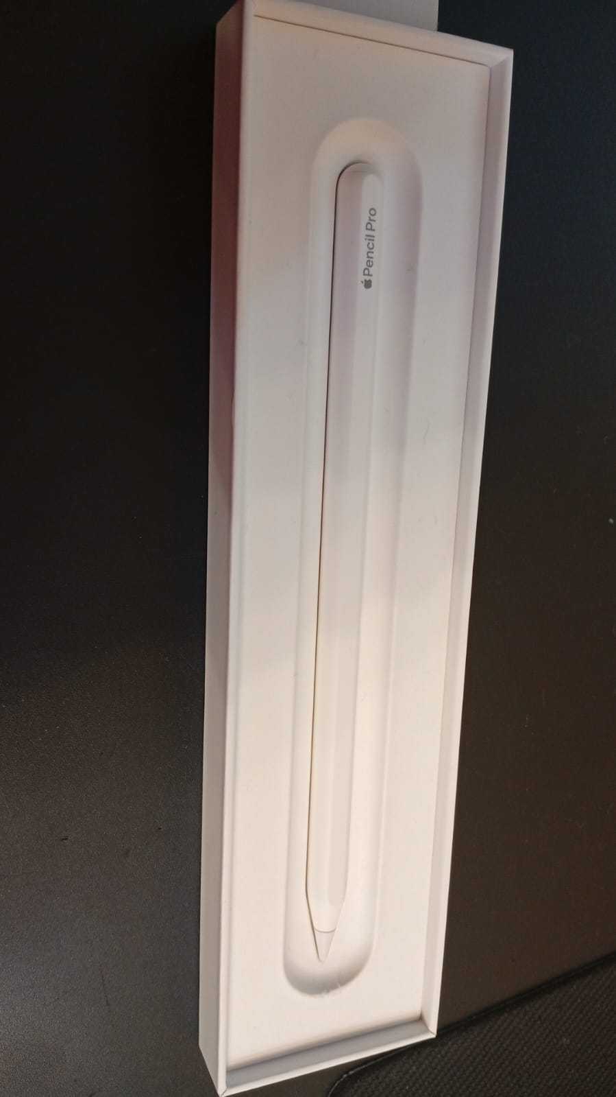 Apple Pencil Pro, iPad Pro (M4), iPad Air (M2). (USADO).