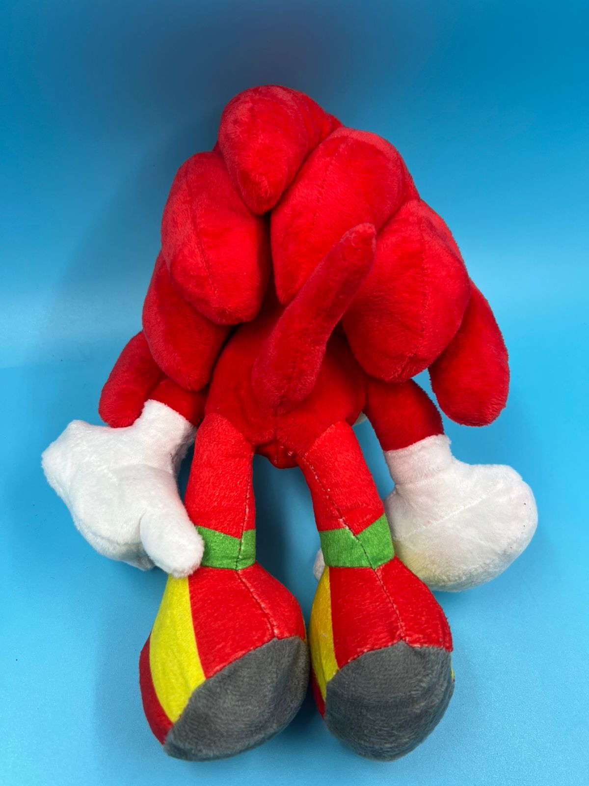 Peluche de Knuckles the Echidna 26cmx11cm Sonic rojo