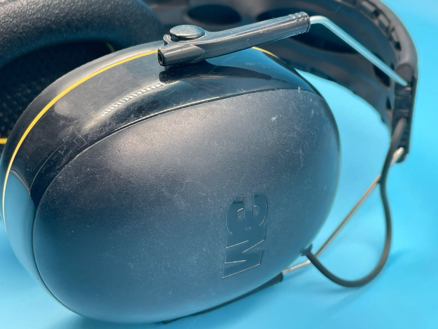 3M WorkTunes Connect Wireless Hearing Protector.(USADOS)