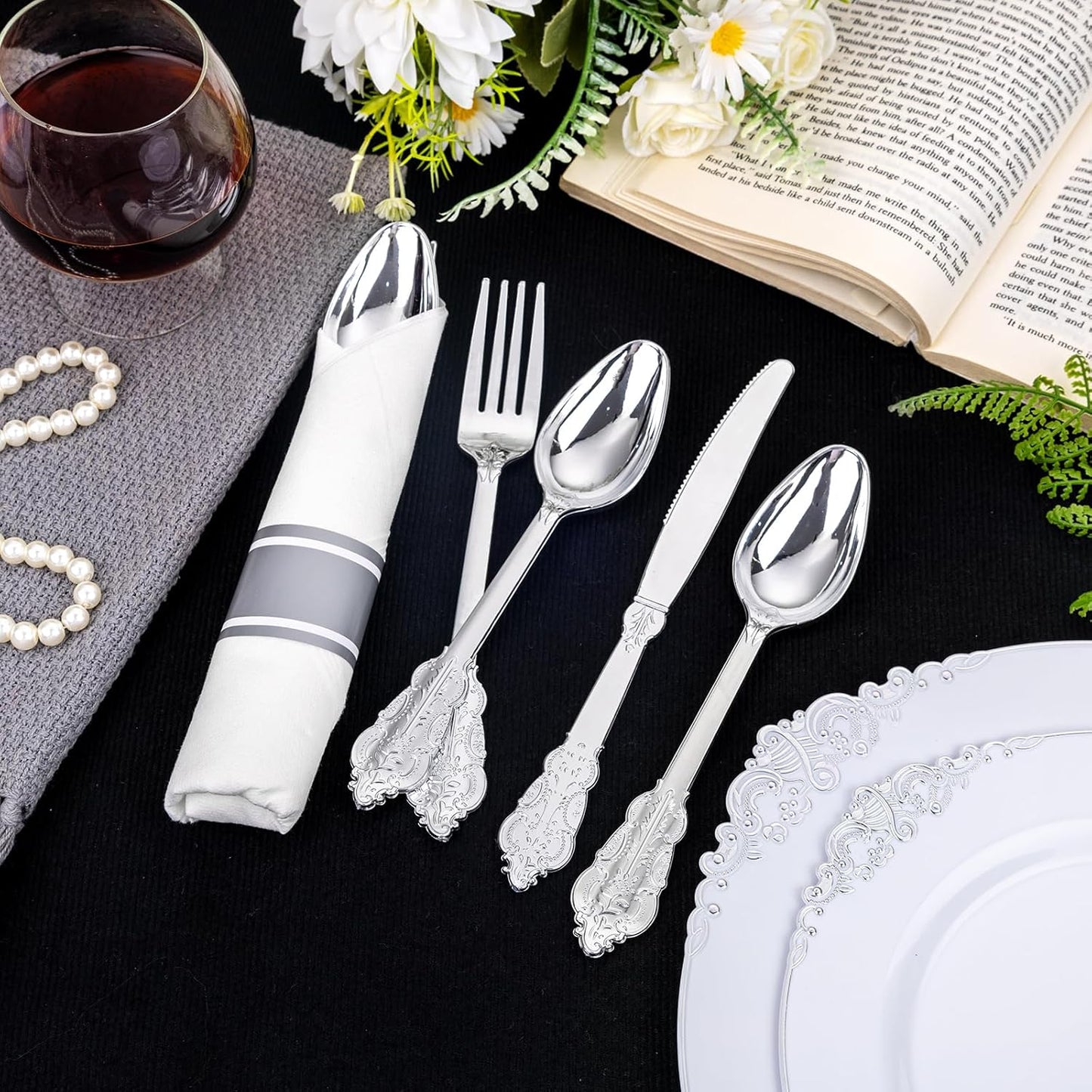 Cubiertos de plástico plateado, Servilletas preenrollados, 400pcs.