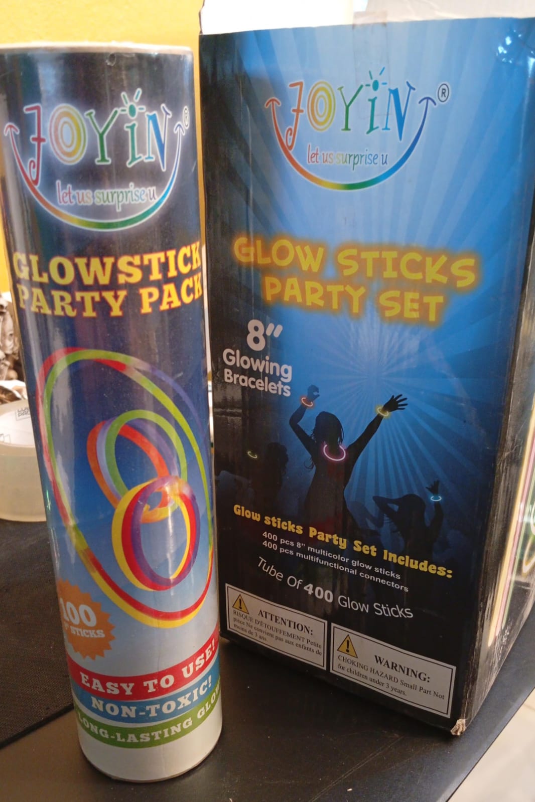 Glow Sticks Bulk 8" pulseras que Brillan en la Oscuridad, 400pcs.