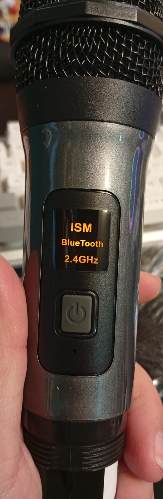 Máquina de karaoke, con 2 micrófonos inalámbricos, K9-M.
