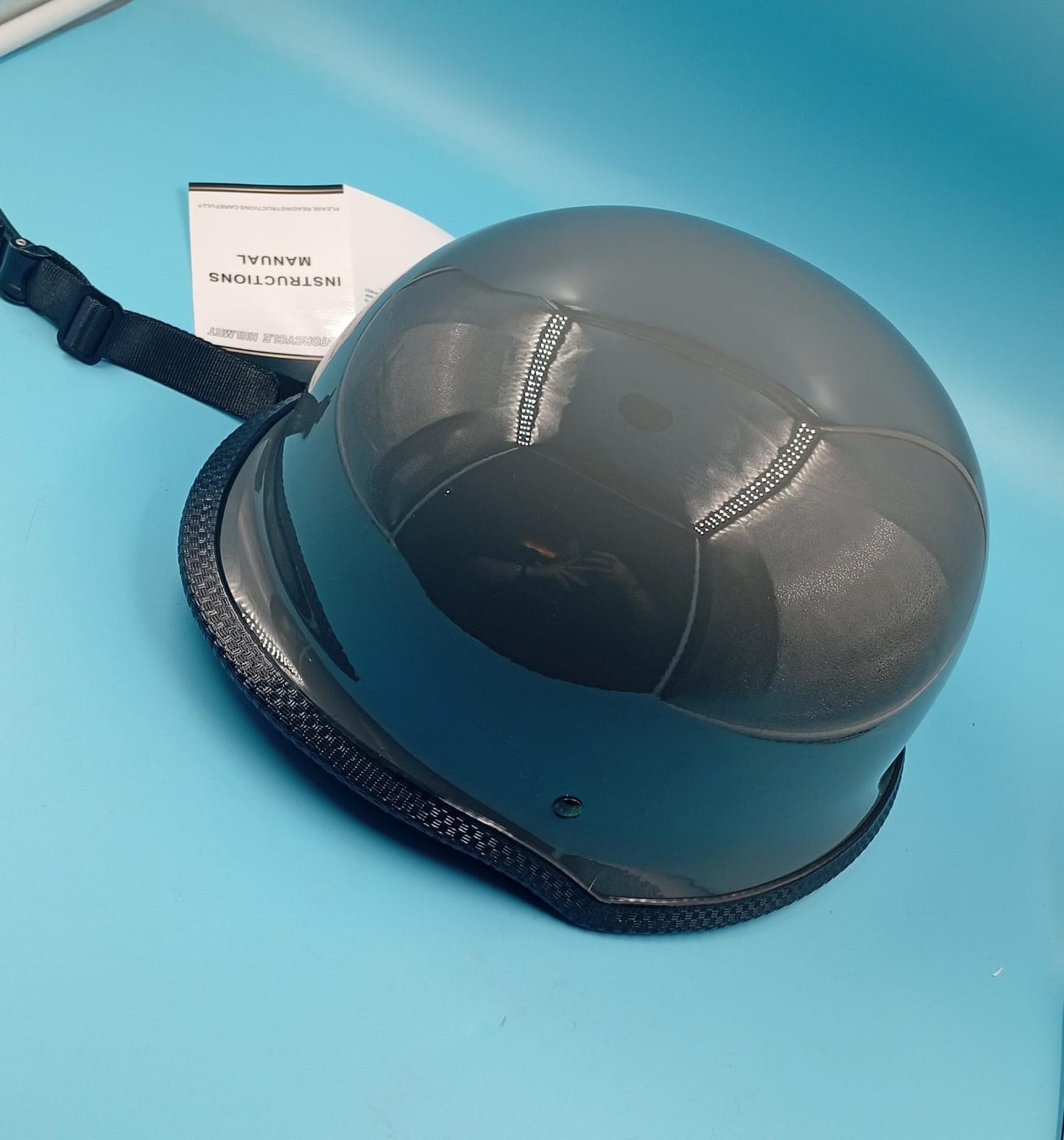 Medio casco de motocicleta, diseño retro-alemán, Certificación DOT.