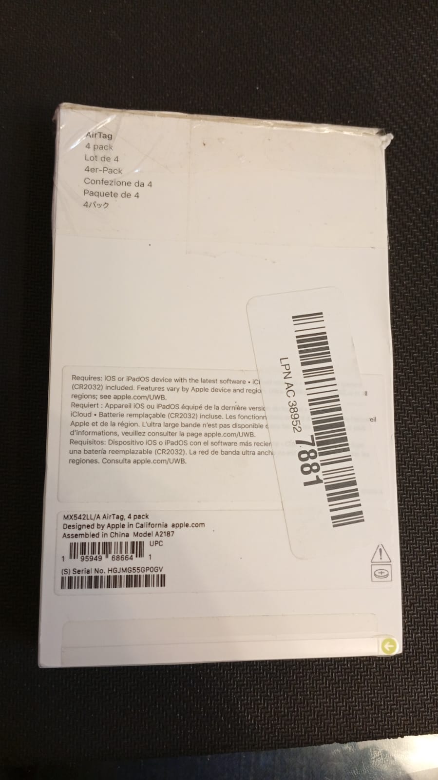 Apple AirTag (Paquete de 4), resistente al agua y polvo, IP67.