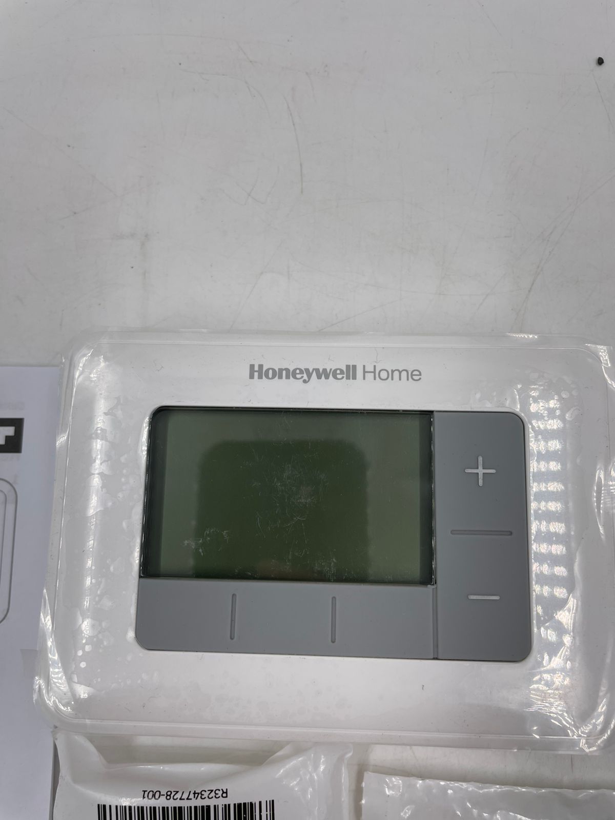 Termostato programable Honeywell Home RTH6360.(USADO)