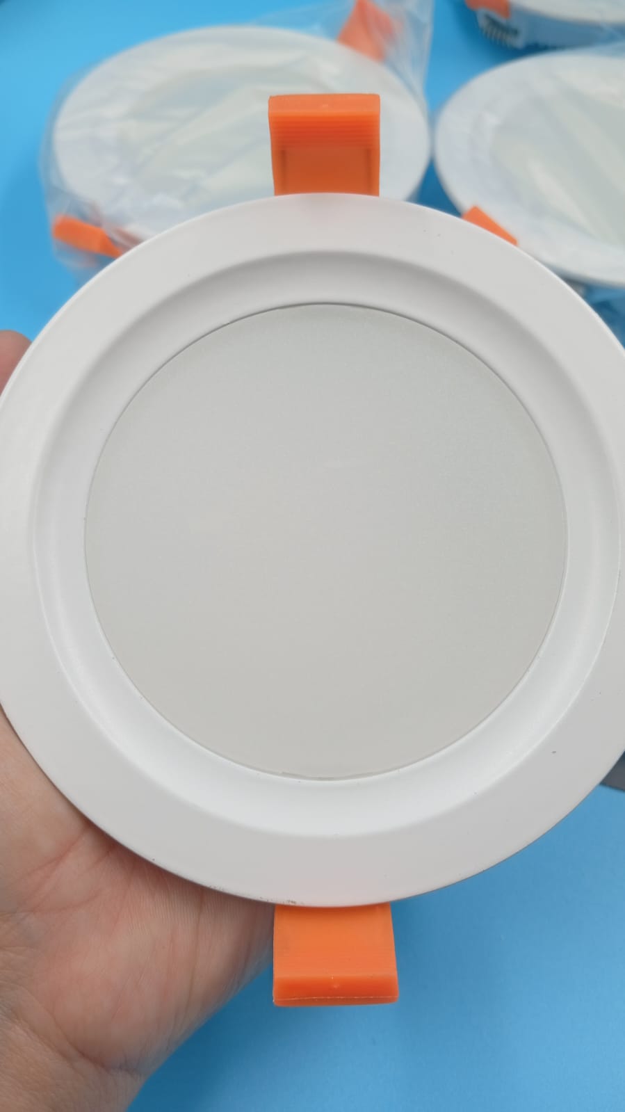 Iluminación LED, inteligente, empotrable, Peteme 4", 6 pack.