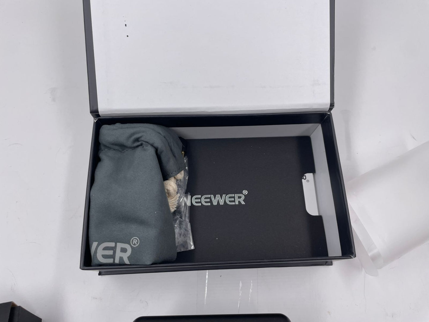 NEEWER CM28 Micrófono Solapa Inalámbrico Profesional.(USADO)