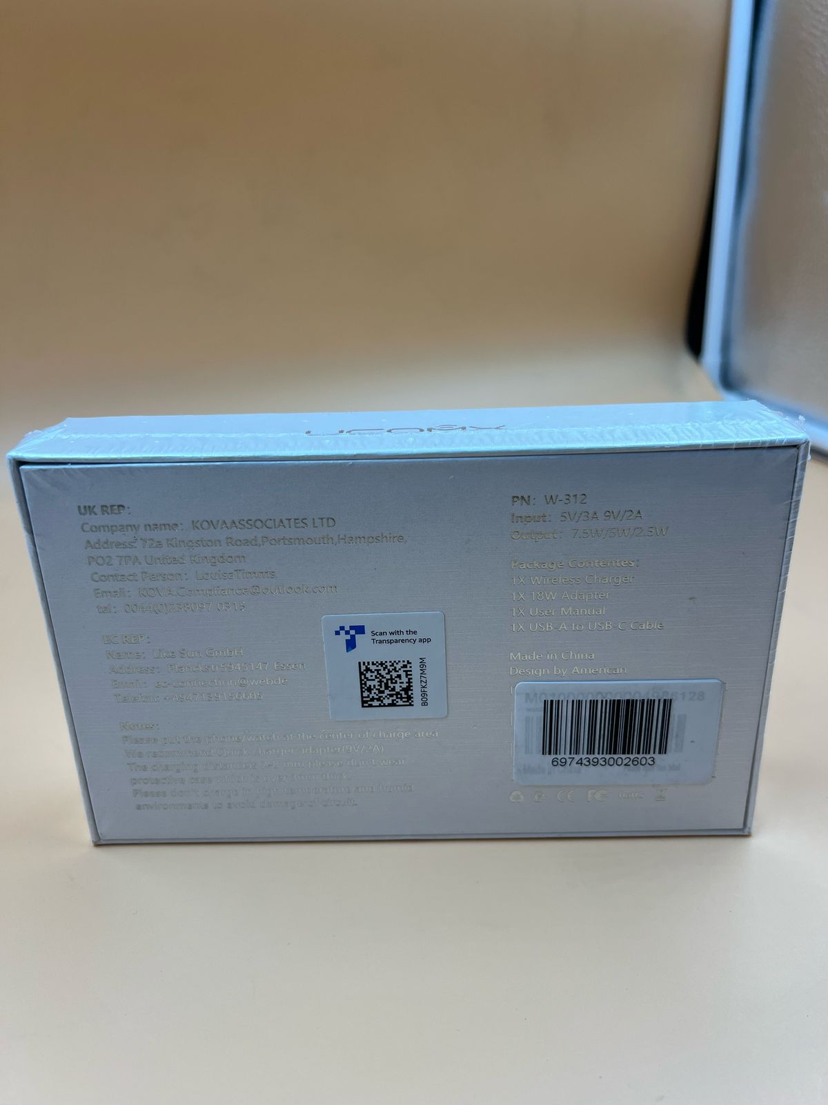 Estación de carga UCOMX 3 en 1 inalambrico