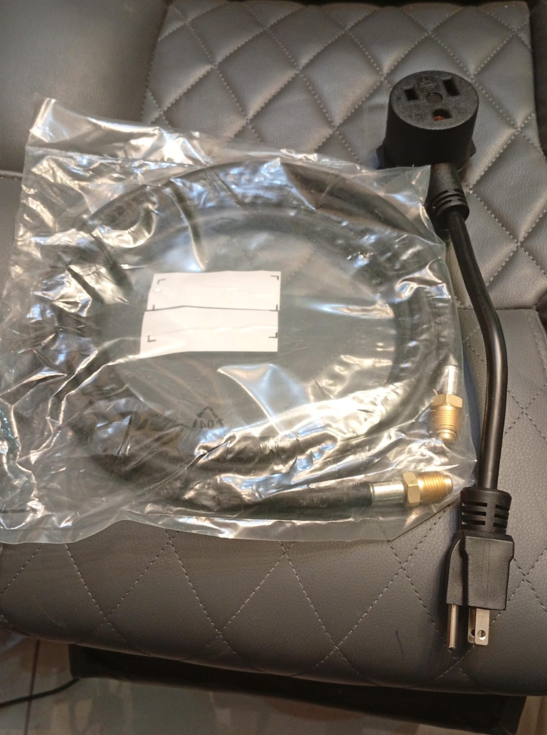 Soldador MIG de 160Amp, núcleo de flujo, MIG, Lift, TIG.(USADO)