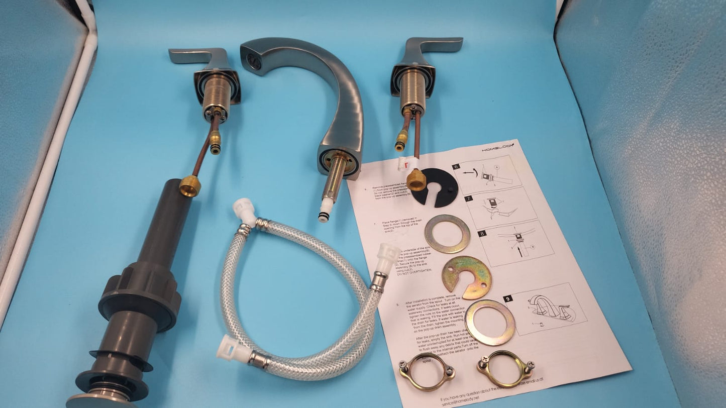 Grifo de baño EQLOO de níquel cepillado con 3 orificios y desagüe.