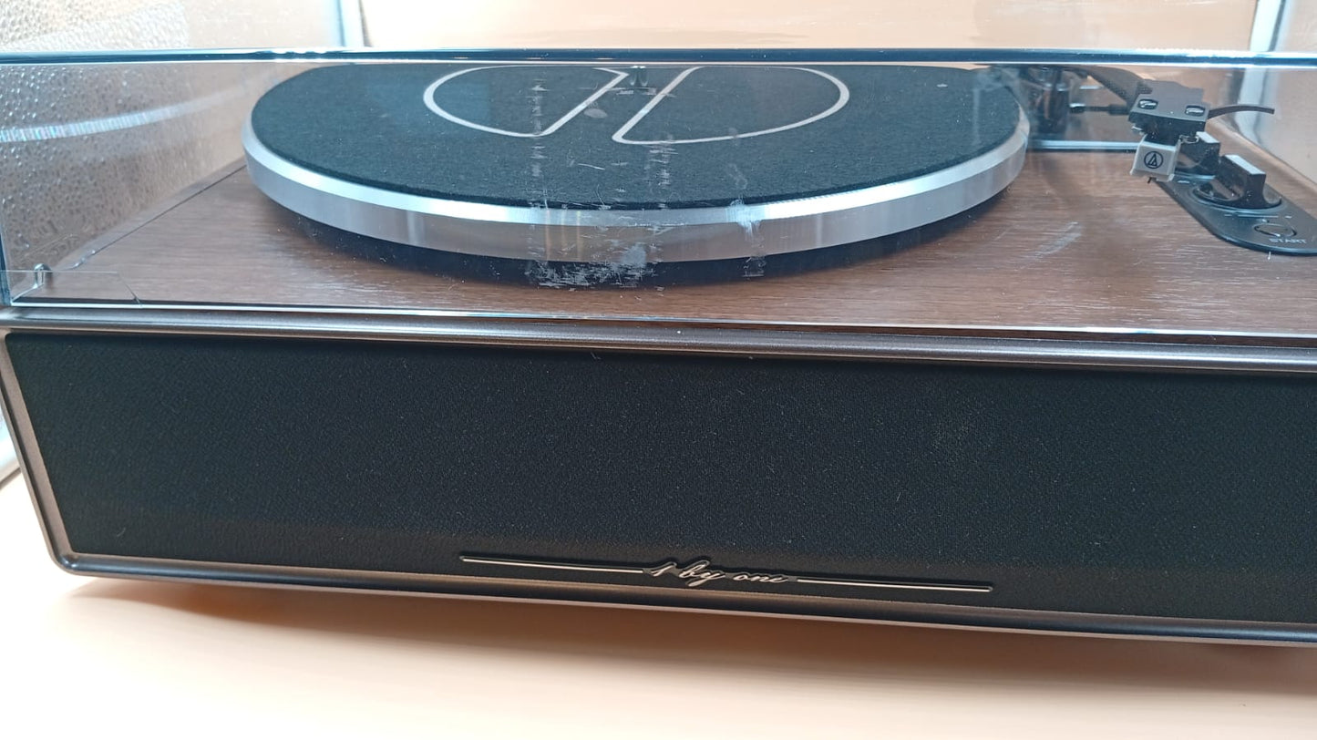 Tocadiscos De Transmisión Por Correa 1 By One, (USADO CON DETALLE).