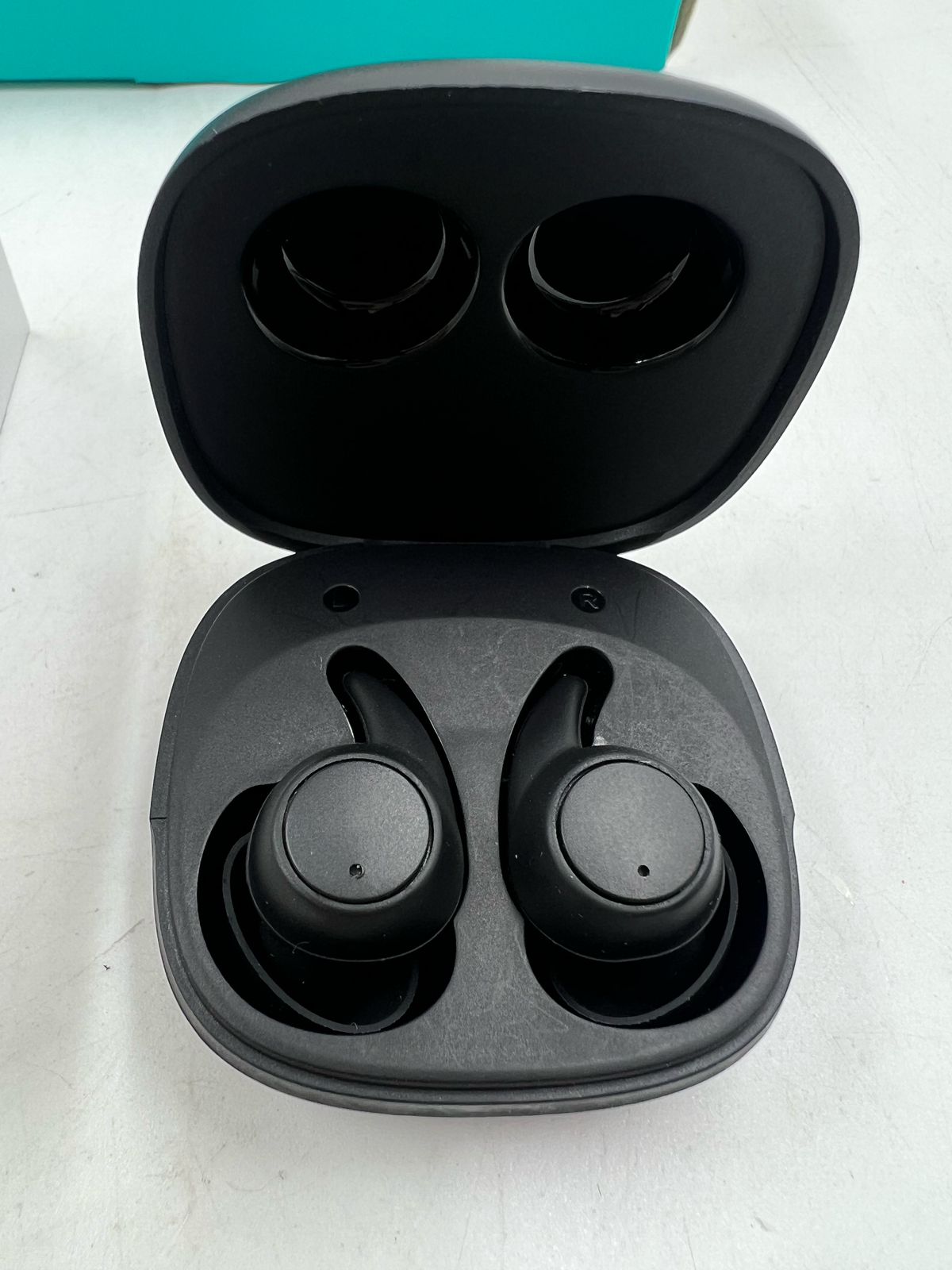 Auriculares inalámbricos MUSICOZY Bluetooth (USADO)