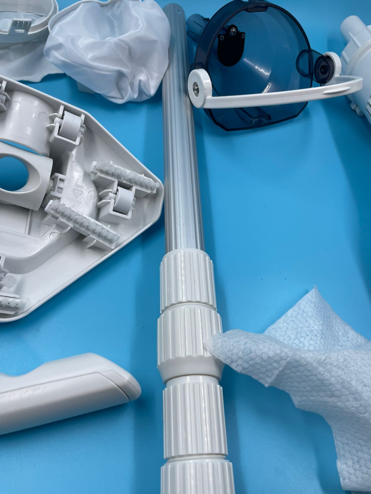 KRAFTEK Aspiradora de piscina,recargable inalámbrica.(USADA)