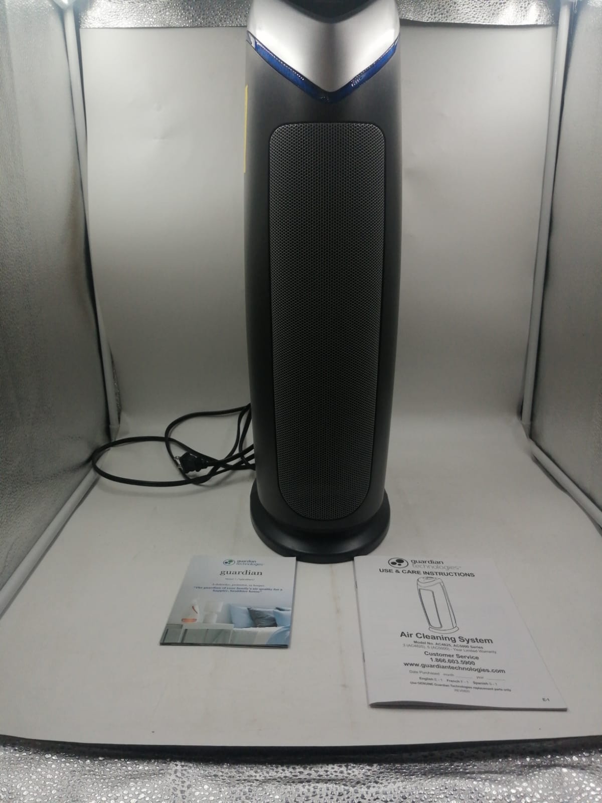 Sistema de purificación de aire 3 en 1 con filtro HEPA, UV(DETALLE)