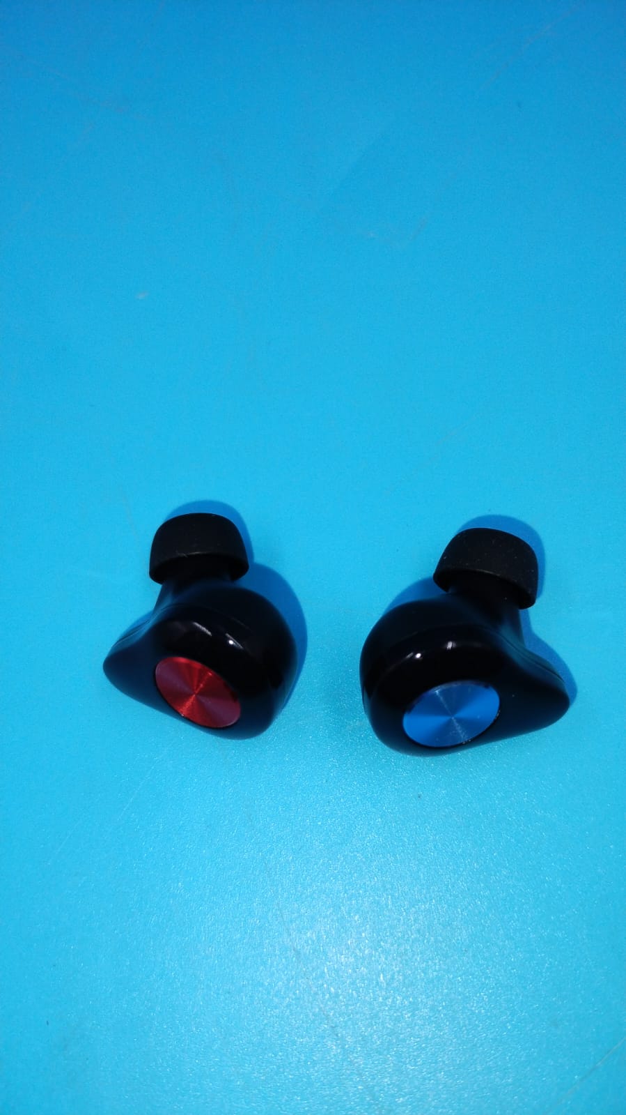 Auriculares intra-aurales inalámbricos con Bluetooth, T12.