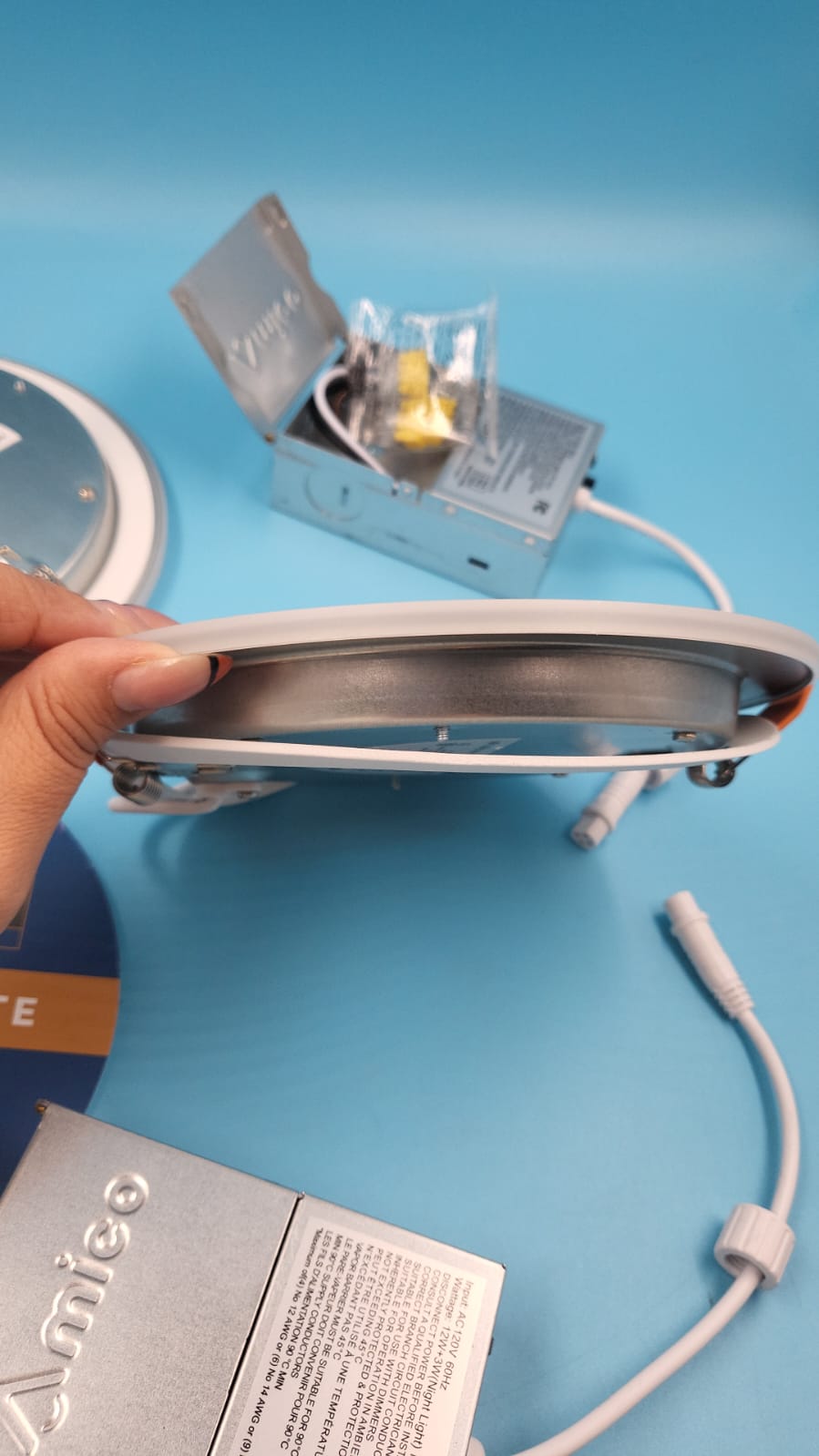 Amico 12 luces LED empotrables de techo de 6 pulgadas 5CCT con luz nocturna.