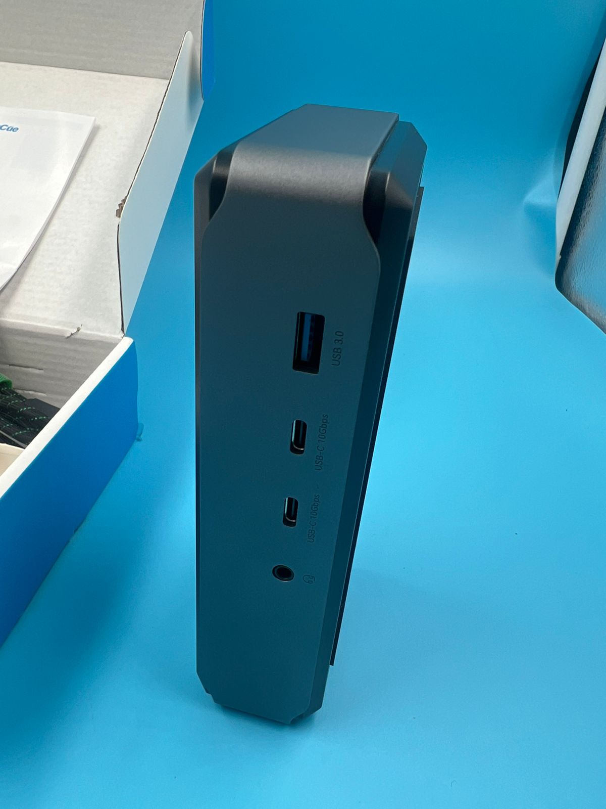 Estación Raycue de acoplamiento USB C Triple Monitor