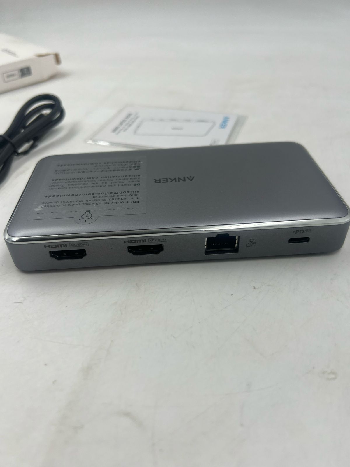Anker 563 Concentrador USB-C (10 en 1, HDMI 4K dual)