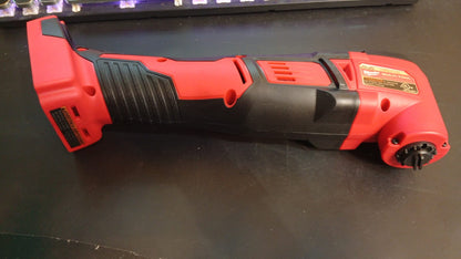 Herramienta Multiusos Milwaukee M18 (2626-21), con batería de 1.5V