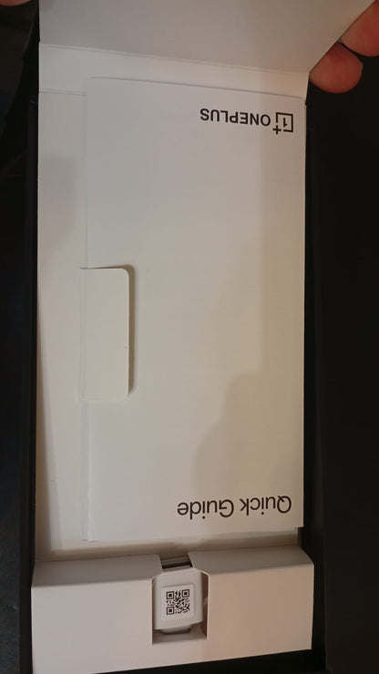 Smartphone OnePlus 15 5G, 16gb Ram, Snapdragon, 512gb ROM.