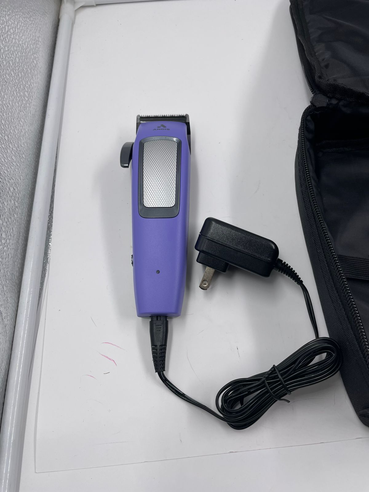 Andis 560017 - Rasuradora recortadora para mascotas con cuchilla ajustable.(USADA)