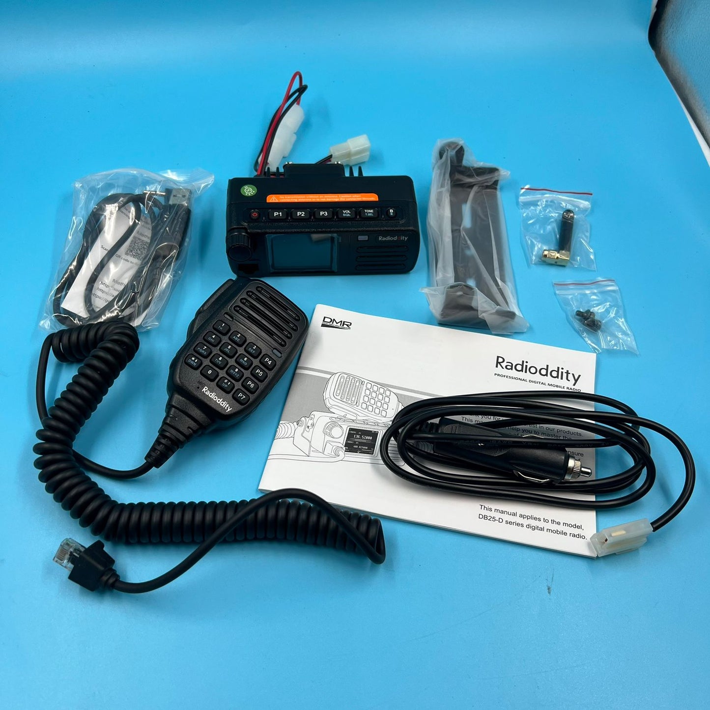 Radioddity DB25-D Radio móvil DMR de doble banda