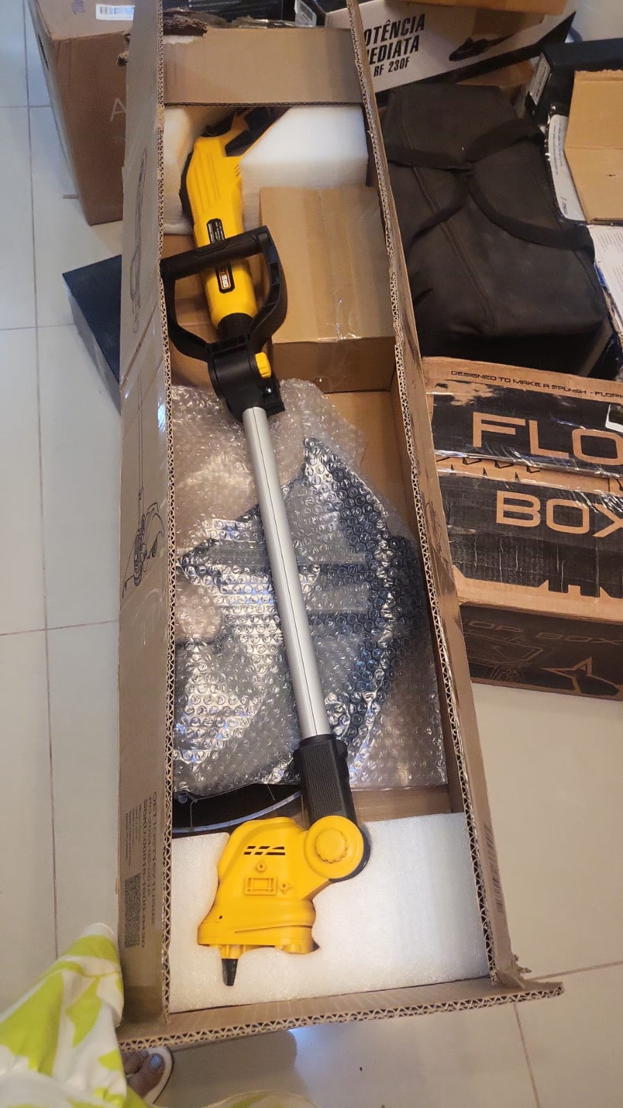 Podadora de cuerda electrica inalámbrica de 15", (batería no incluida) ORBLON