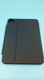 Funda para iPad Pro 11", desmontable. 4ª/3ª gen M2&M1,(USADO).