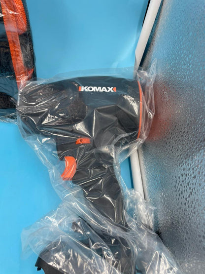 Soplador de hojas inalámbrico KOMAX, tubo soplador y 2 baterías.