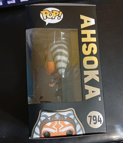 Figura Funko Pop, Star Wars Ahsoka 794, coleccionable.