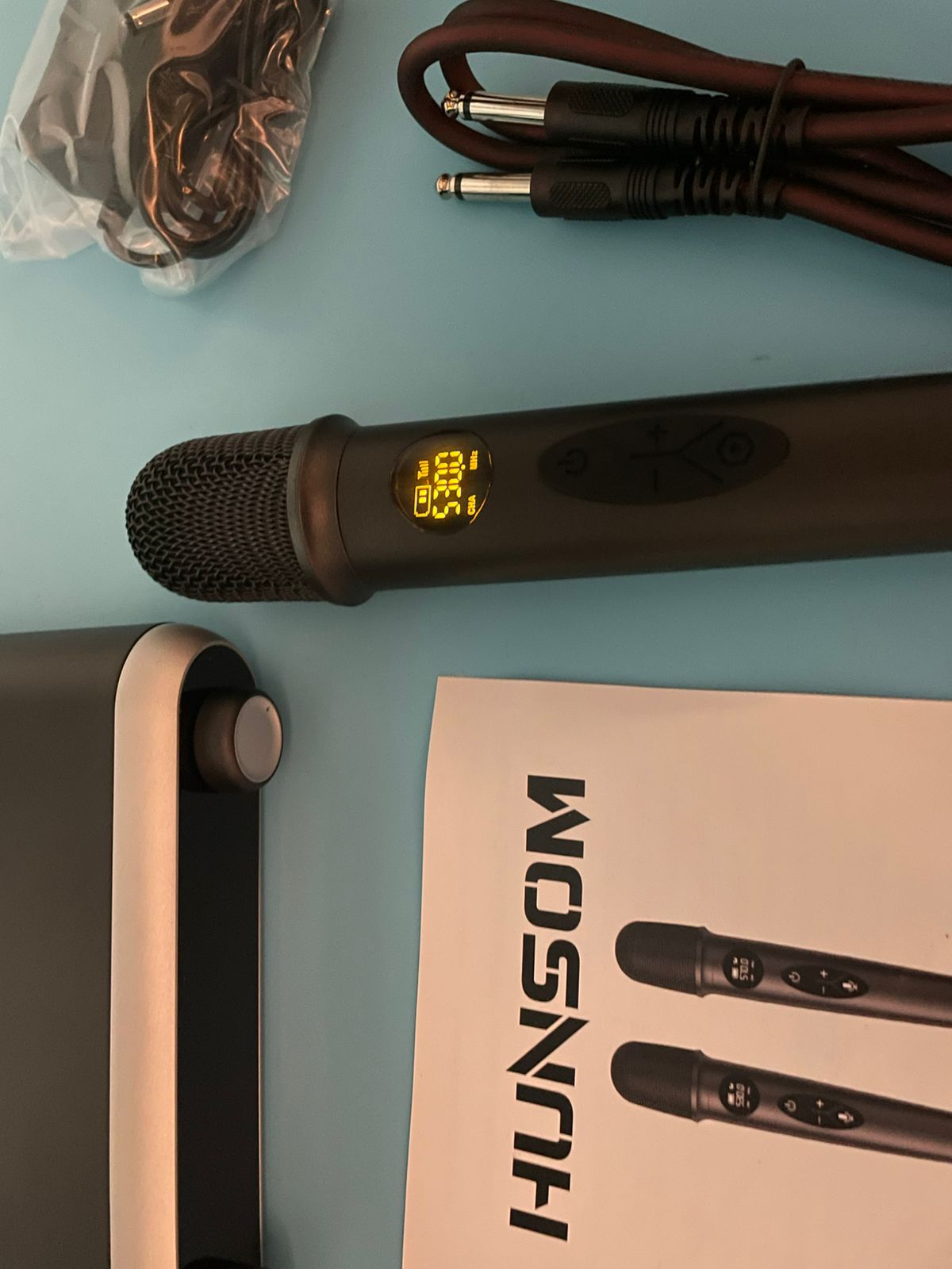 Sistema de micrófono inalámbrico máquina de karaoke.