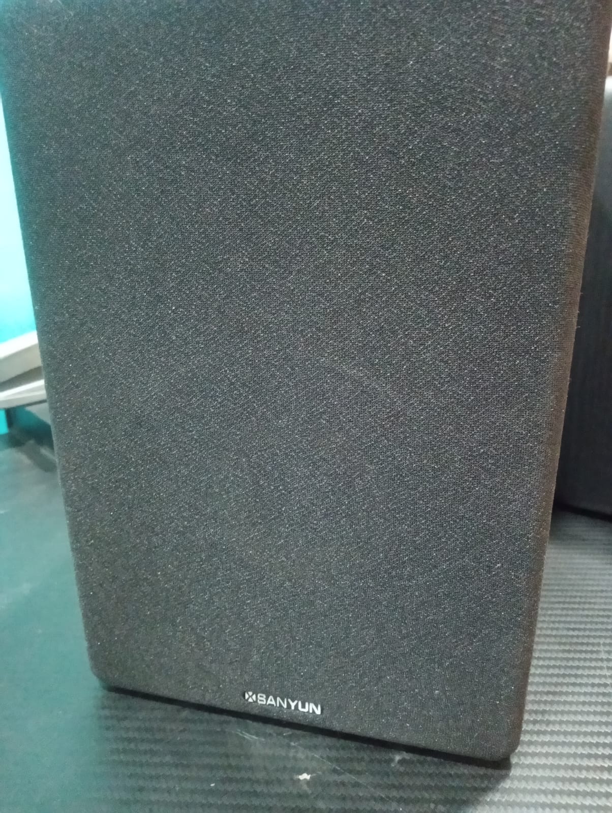 Altavoces de doble modo de 80W, 4", modo HiFi, óptico coaxial.