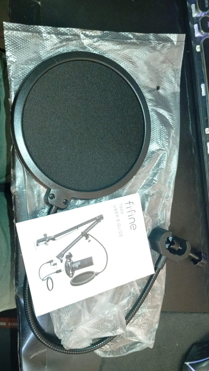 Micrófono Fifine Amplitank T669, USB Condensador de Estudio.