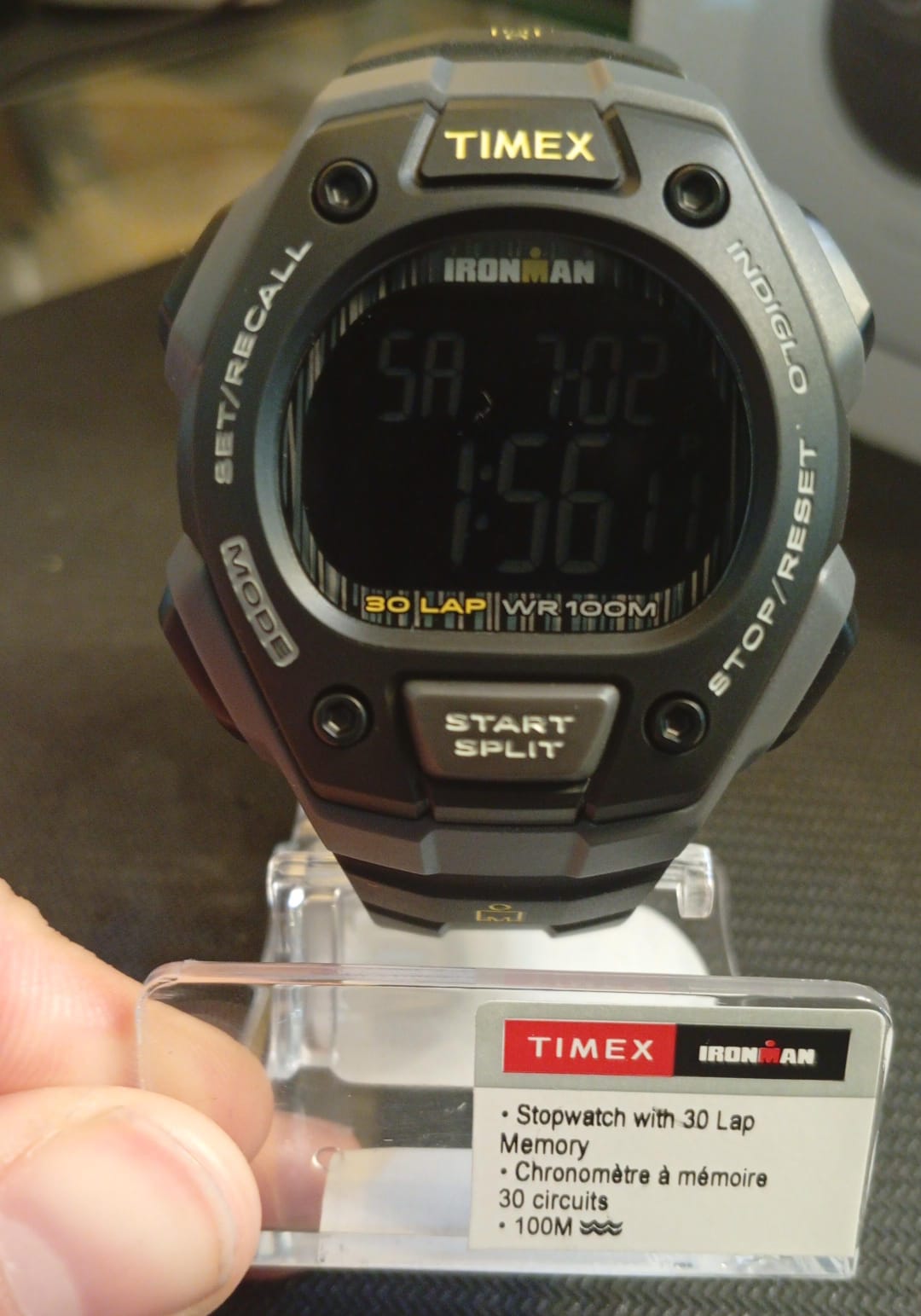 Reloj TIMEX Ironman, Negro con gris, Unisex 34MM.
