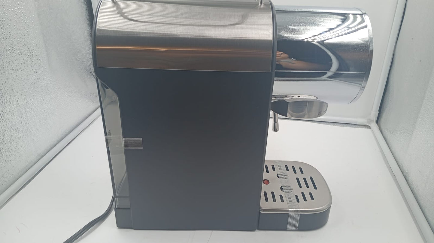 Máquina de café expreso semiautomática, c/espumador, (DETALLE)